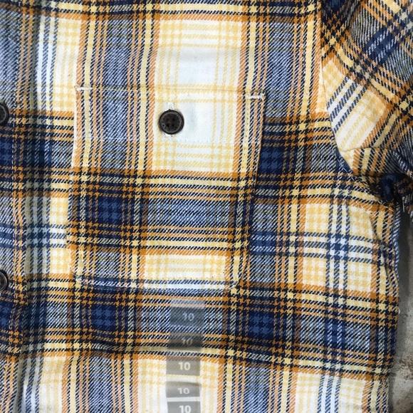 ▪️OshKosh Hooded Flannel - Picture 5 of 6